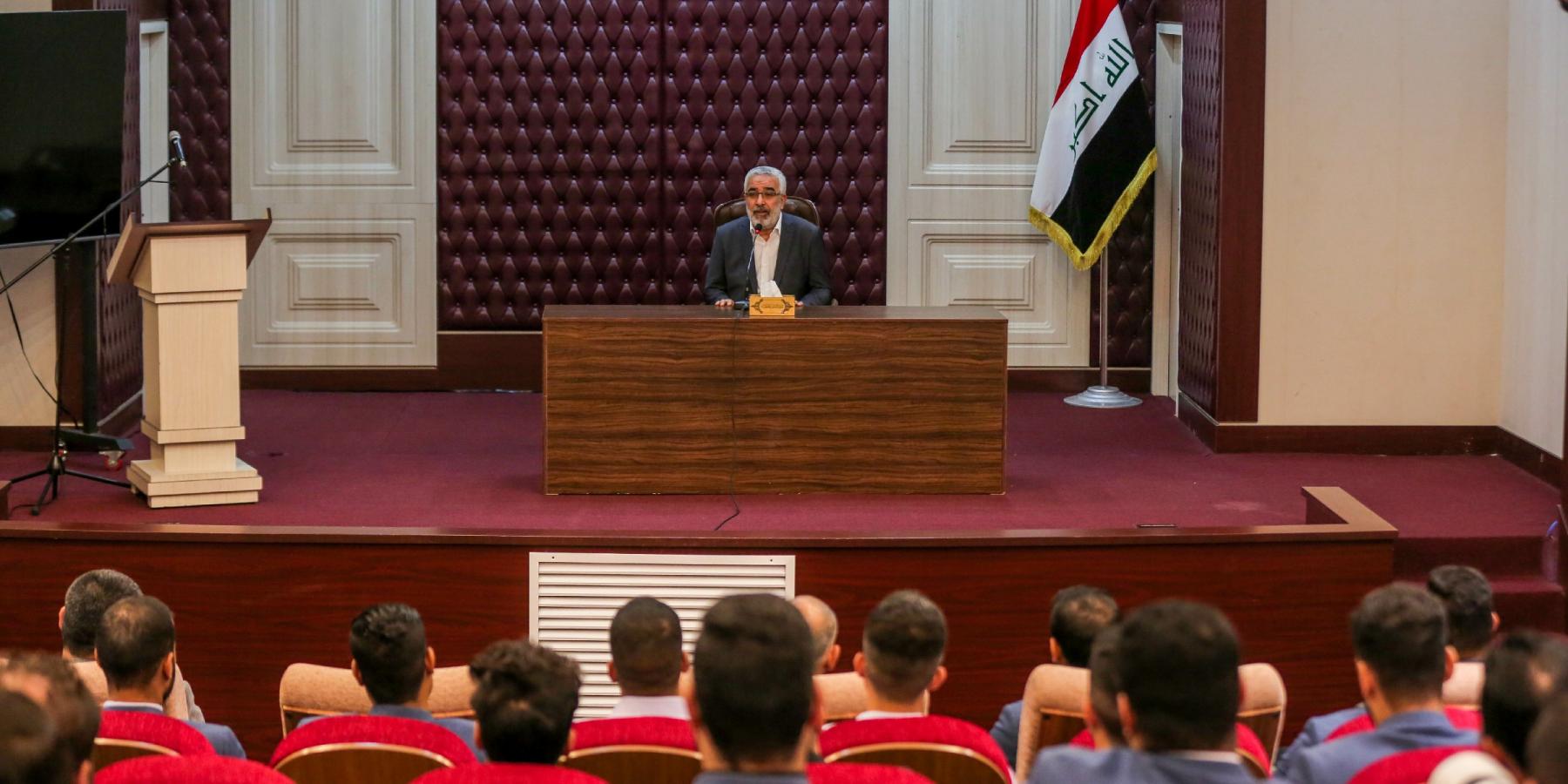 بحضور الأمين العام للعتبة العلوية المقدسة.. انطلاق مشروع النخبة العلوية بمرحلته الثالثة  