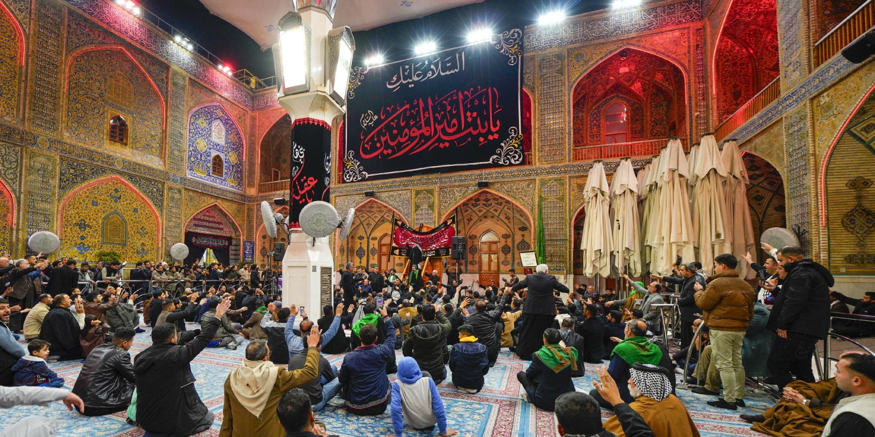 في ذكرى وفاة السيدة زينب (ع) .. العتبة العلوية المقدسة تستقبل 300 موكب للعزاء 
