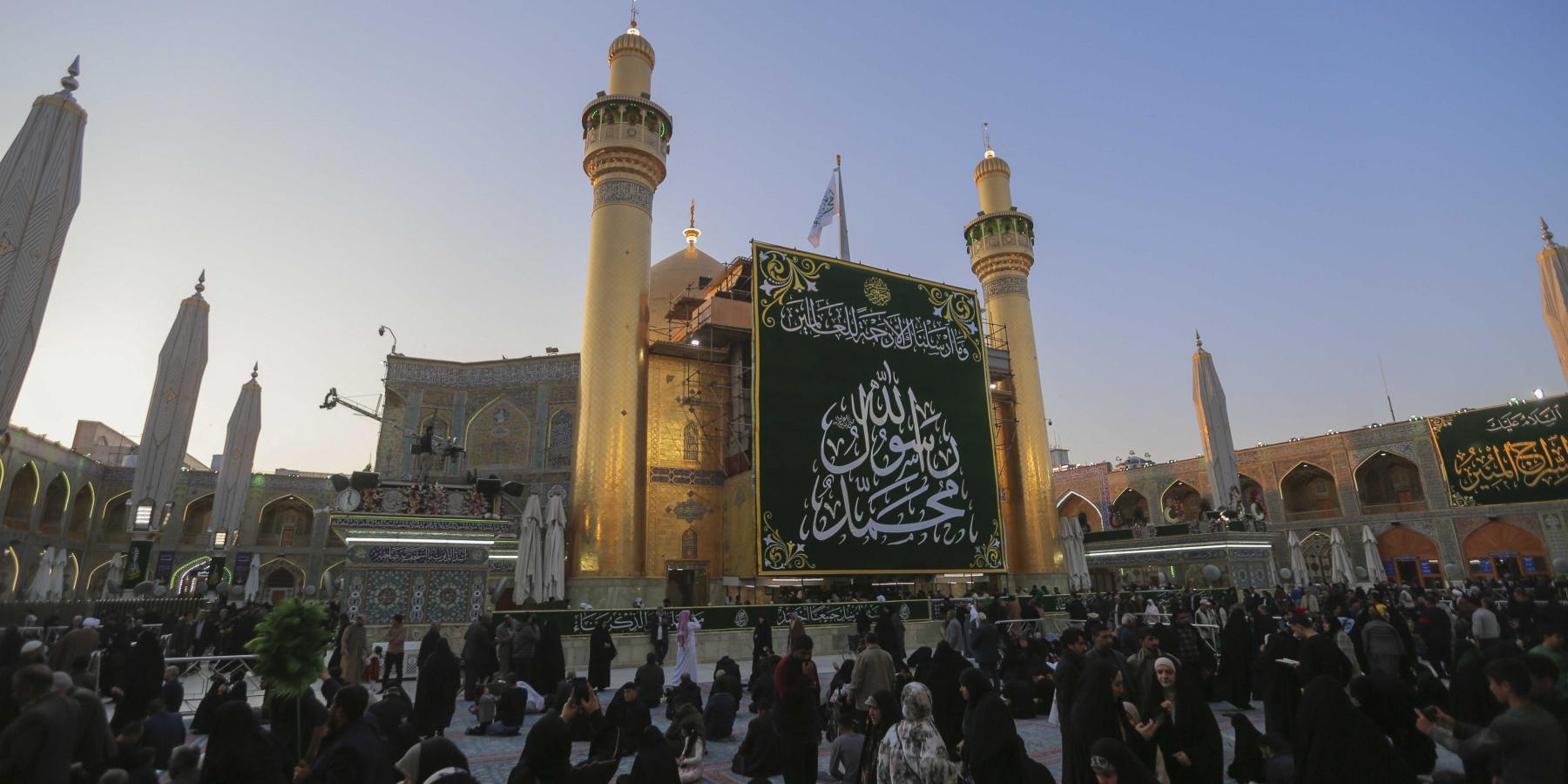 العتبة العلويّة المقدّسة تباشر بتقديم الخدمات لاستقبال المهنّئين بالمبعث النبوي الشريف