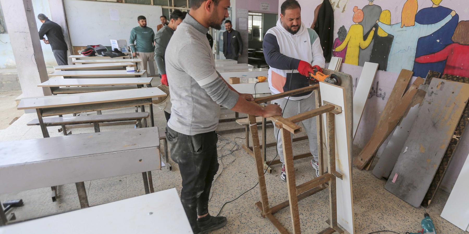 للسنة الخامسة على التوالي .. العتبة العلوية المقدسة تُطلق حملة جديدة لصيانة المقاعد الدراسية