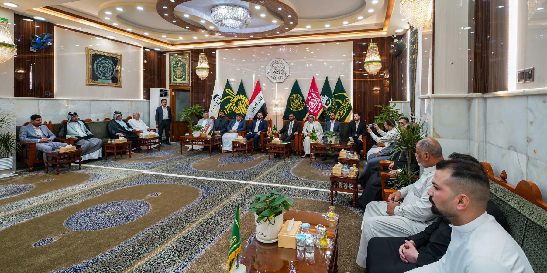 العتبة العلويّة المقدّسة تعقد اجتماعًا تحضيريًا مع المواكب والهيئات استعدادًا لعيد الغدير الأغرّ 