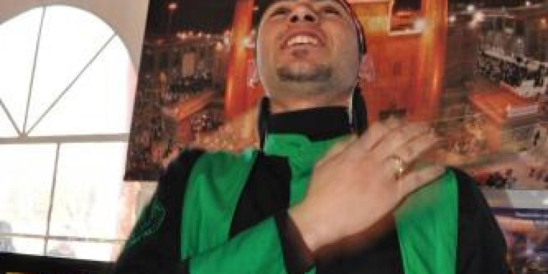 خيمة حسينية في ساحة السلطان احمد وسط اسطنبول