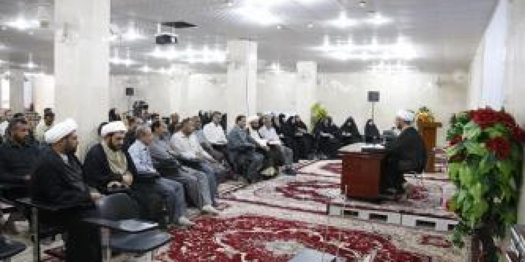 العتبة العلوية المقدسة ترعى دورات صيفية توعوية للكوادر التدريسية العاملة في مديرية تربية النجف الأشرف