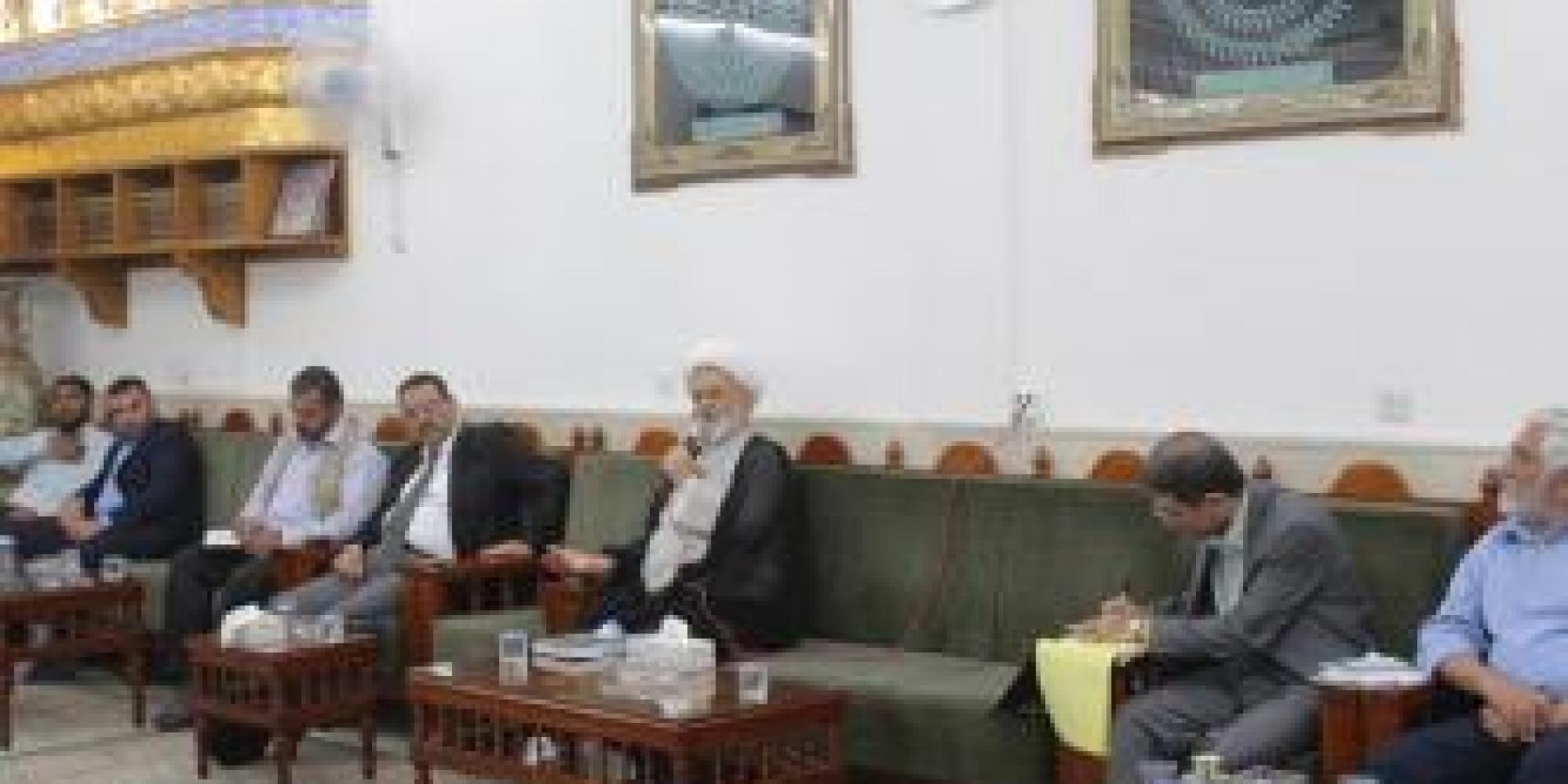 الأمين العام للعتبة العلوية المقدسة في لقائه الاسبوعي بالمنتسبين .. إن حدث استلام عليٍ عليه السلام لحكومة الحق هو حاجة لجميع البصائر والعقول الى يوم القيامة