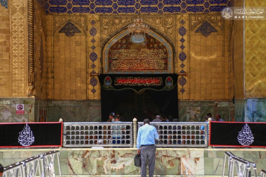 نشر معالم الحزن في رحاب مرقد أمير المؤمنين (ع) لإحياء ذكرى شهادته الأليمة + صور