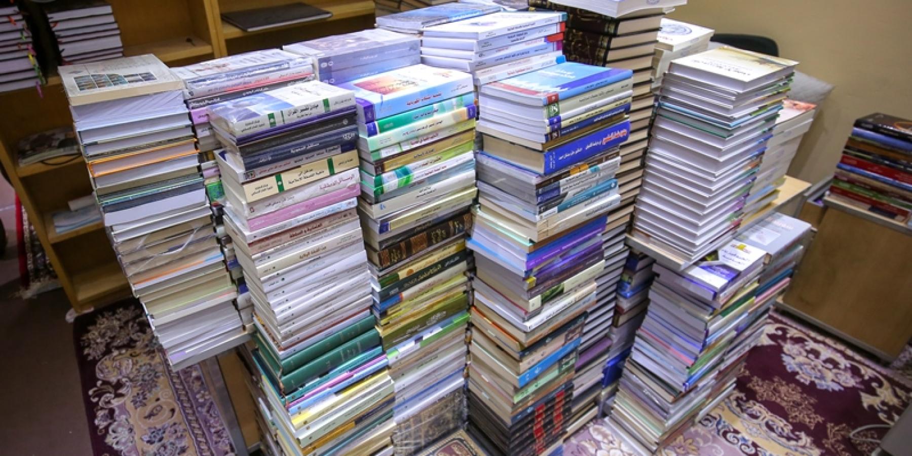 مكتبة الروضة الحيدرية ترفد رفوفها بأكثر من 3000 كتاب من اصدارات عام 2017