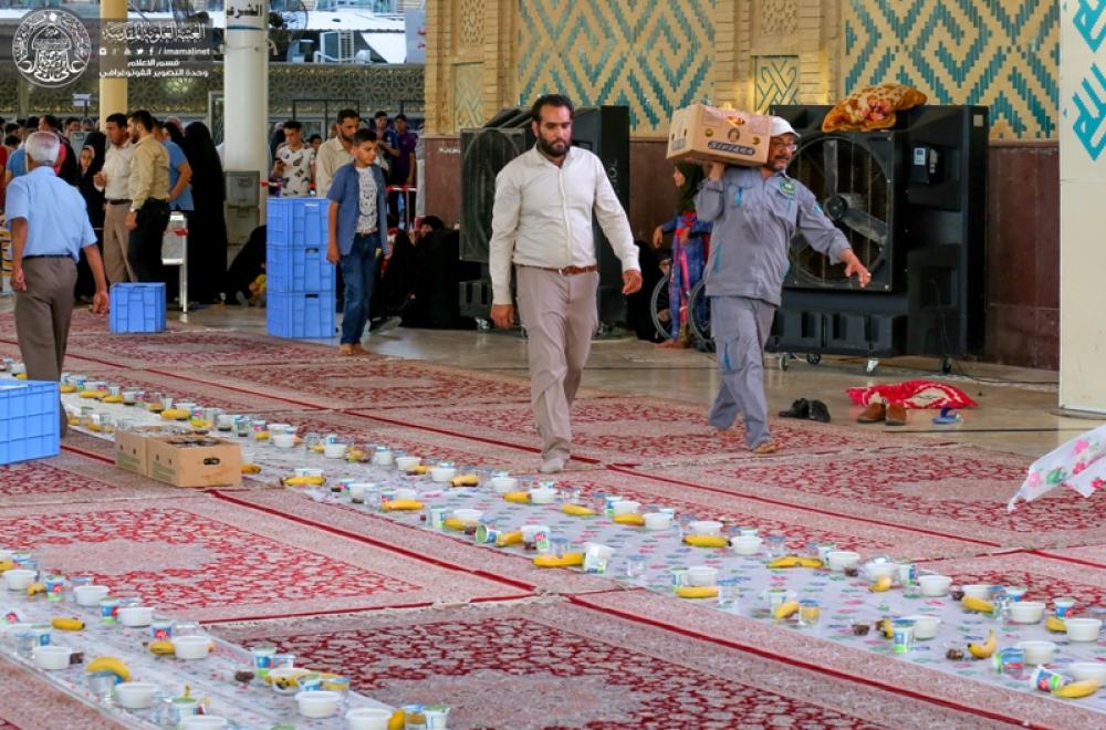 مضيف العتبة العلوية المقدسة يوزع أكثر من 30 ألف وجبة في موائد رمضانية في أماكن مختلفة