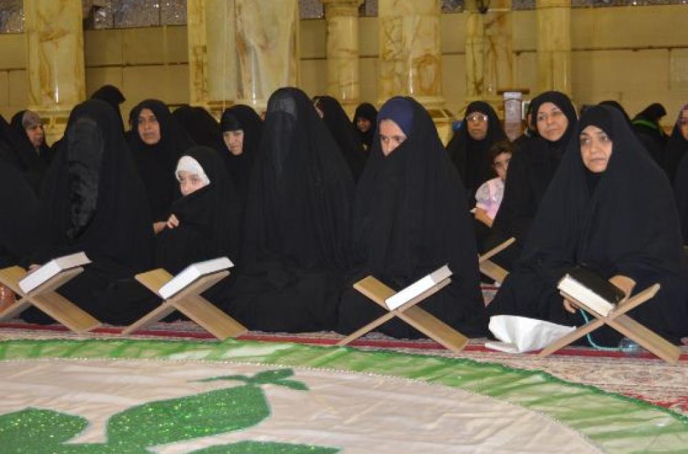 شعبة التعليم الديني النسوي في العتبة العلوية تقيم برنامجها الأسبوعي العقائدي (إضاءات مهدوية)