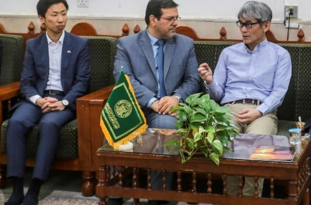 السفير الياباني الجديد في العراق : مرقد الإمام علي يحمل معالم مدهشة ومثيرة للإعجاب والاحترام