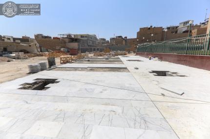 المباشرة بإكساء أرضية مجمع صحيات رقم (1) بالمرمر المباشرة بإكساء أرضية مجمع صحيات رقم (1) بالمرمر