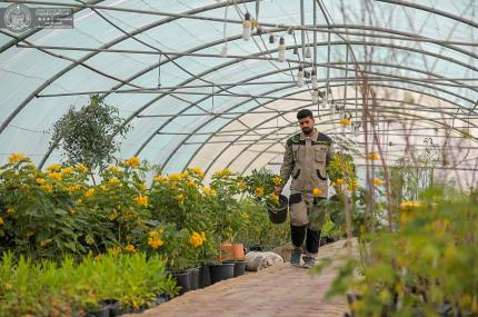 معرض فدك للزهور ونباتات الزينة يعلن عن توفر نباتات موسمية ودائمية متنوعة (صور)