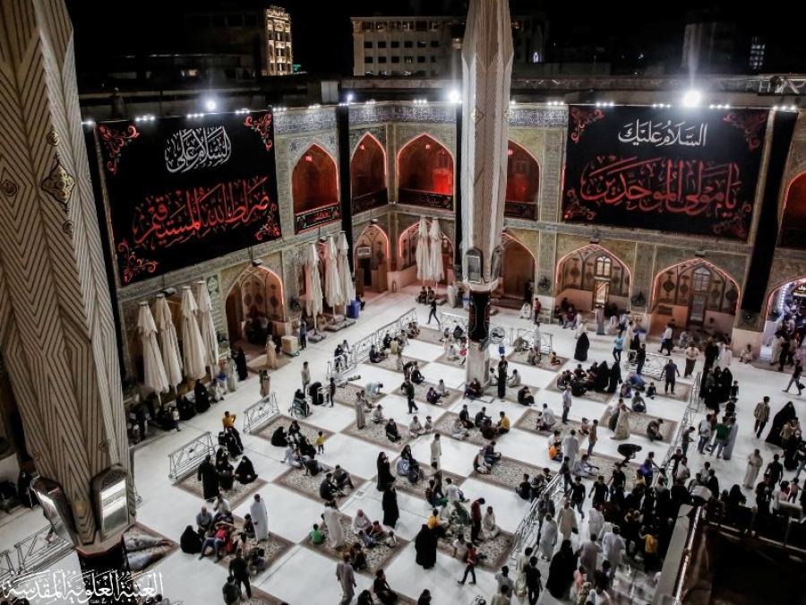 نشر معالم الحزن في رحاب مرقد أمير المؤمنين (ع) لإحياء ذكرى شهادته الأليمة + صور