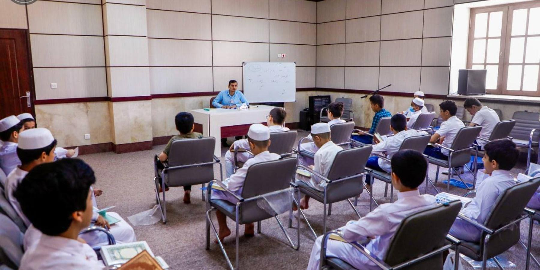 ضمن برامج العطلة الصيفية دار القرآن الكريم تقيم دورة للفتية ورعاية المواهب