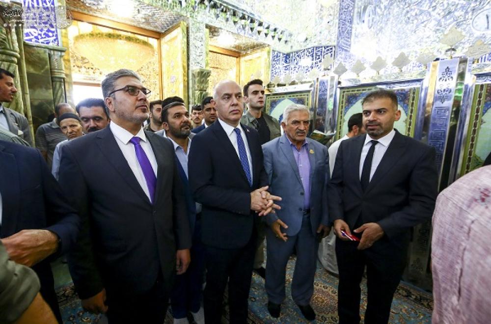 السفير التركي في العراق يتشرف بزيارة مرقد أمير المؤمنين (عليه السلام)