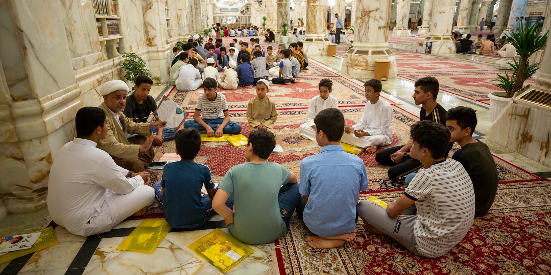 قسم الشؤون الدينية يقيم دورات صيفية لفئات من طلاب المدارس  