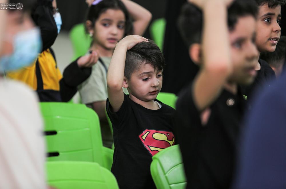 مركز المحسن لثقافة الأطفال ينفذ برنامجاً لتعريف الأطفال بعاشوراء الإمام الحسين(ع)