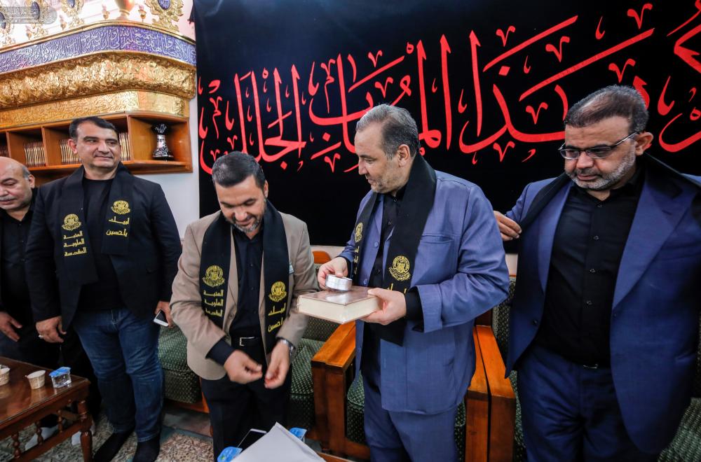 محافظ ايلام الإيرانية الدكتور حسن بهرام نيا يتشرف بزيارة العتبة العلوية المقدسة