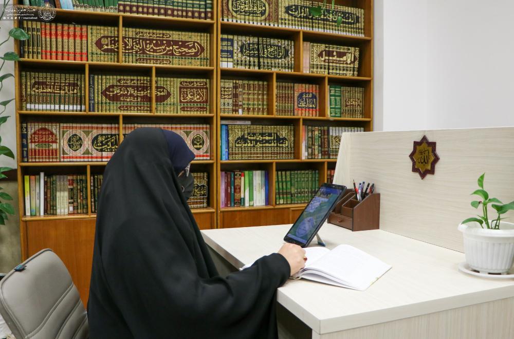 دار القرآن النسوية في العتبة العلوية المقدسة تقيم دورة في الإعجاز القرآني