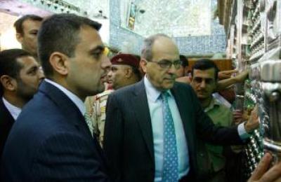 تشرف اد ملكيرت ممثل الامم المتحدة في العراق بزيارة العتبة العلوية