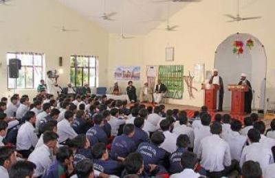 وفد العتبة العلوية المقدسة الى باكستان يقوم بجولة في المؤسسات الجامعية والتربوية والحوزوية في مدينة جكوال