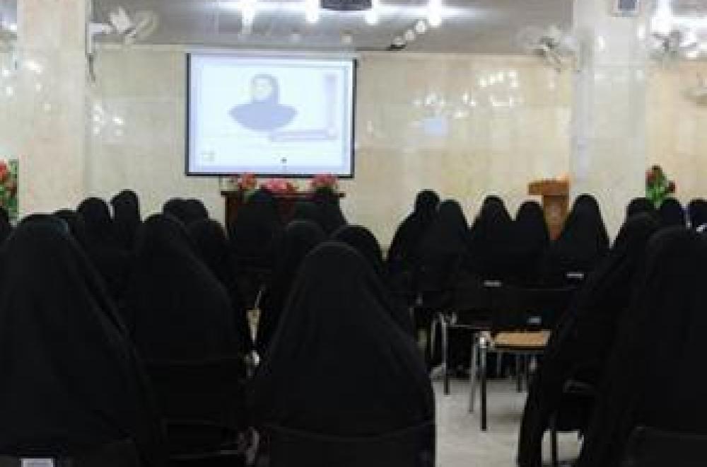 شعبة التعليم الديني النسوي في العتبة العلوية المقدسة تشرع بتنفيذ برنامج ( ليتفقهوا )