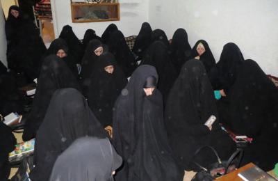شعبة التعليم الديني النسوي تقيم دورة الفرقان القرآنية  
