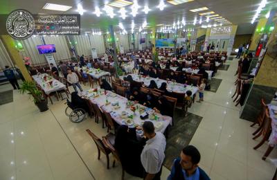 خلال الاسبوع الاول من شهر رمضان المبارك .. مضيف العتبة العلوية المقدسة يقوم بتوزيع أكثر من 20 ألف وجبة افطار للصائمين 