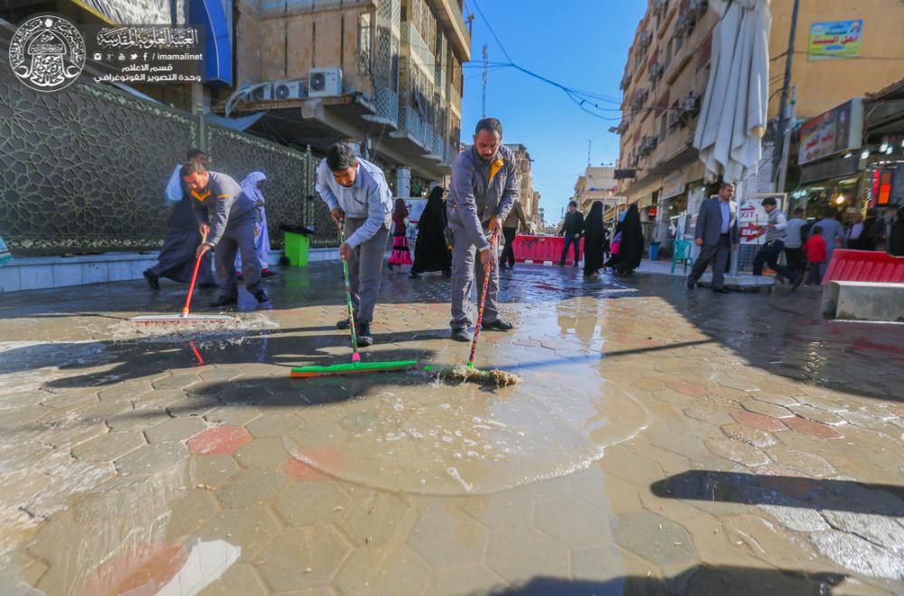 قسم الخدمات الخارجية ينفذ حملة لتنظيف الشوارع الرئيسية المحيطة بالصحن الحيدري الشريف