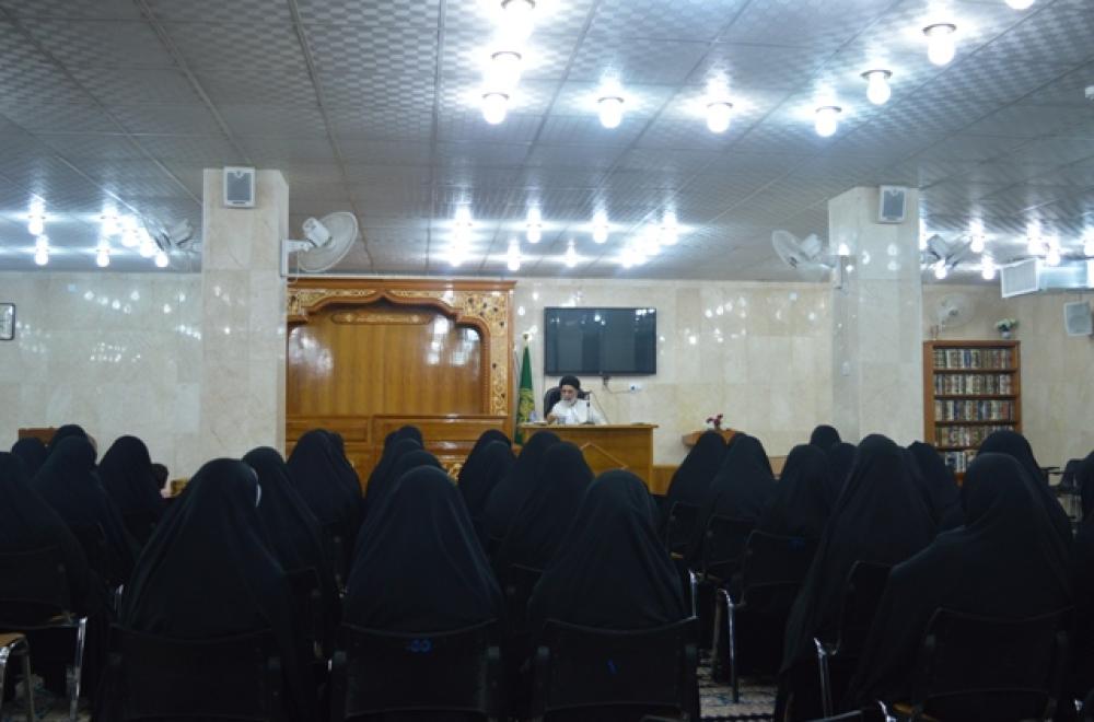 شعبة التوجيه الديني النسوي تواصل برنامجها الشهري (نفحات روحانية) للمنتسبات