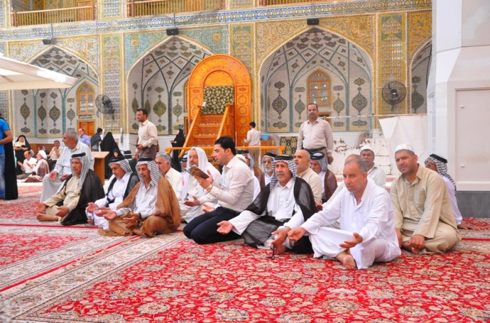 قسم العلاقات العامة في العتبة العلوية المقدسة يواصل برنامجه لخدمة كبار السن لزيارة الإمام (أمير المؤمنين عليه السلام)