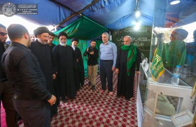 الأمين العام للعتبة العلوية المقدسة يزور معرض العتبة العسكرية المقدسة على طريق "يا حسين"