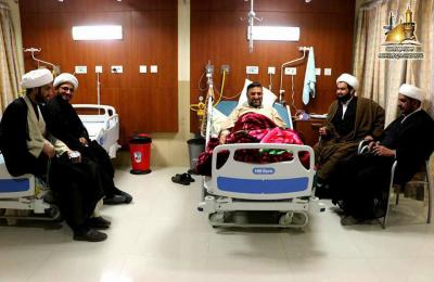 وفد لجنة الإرشاد والتعبئة للدفاع عن عراق المقدسات يزور الجريح الشيخ علاء الموصلي