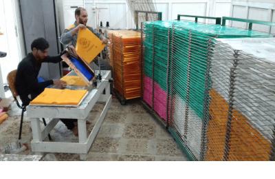 دار أبو طالب (عليه السلام) للطباعة التابعة للعتبة العلوية تطبع آلاف المنشورات والبوسترات
