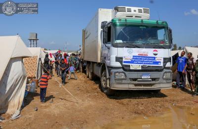 الأمانة العامة للعتبة العلوية تنفذ برنامجا موسعا لتوزيع المساعدات لآلاف النازحين في أطراف الموصل