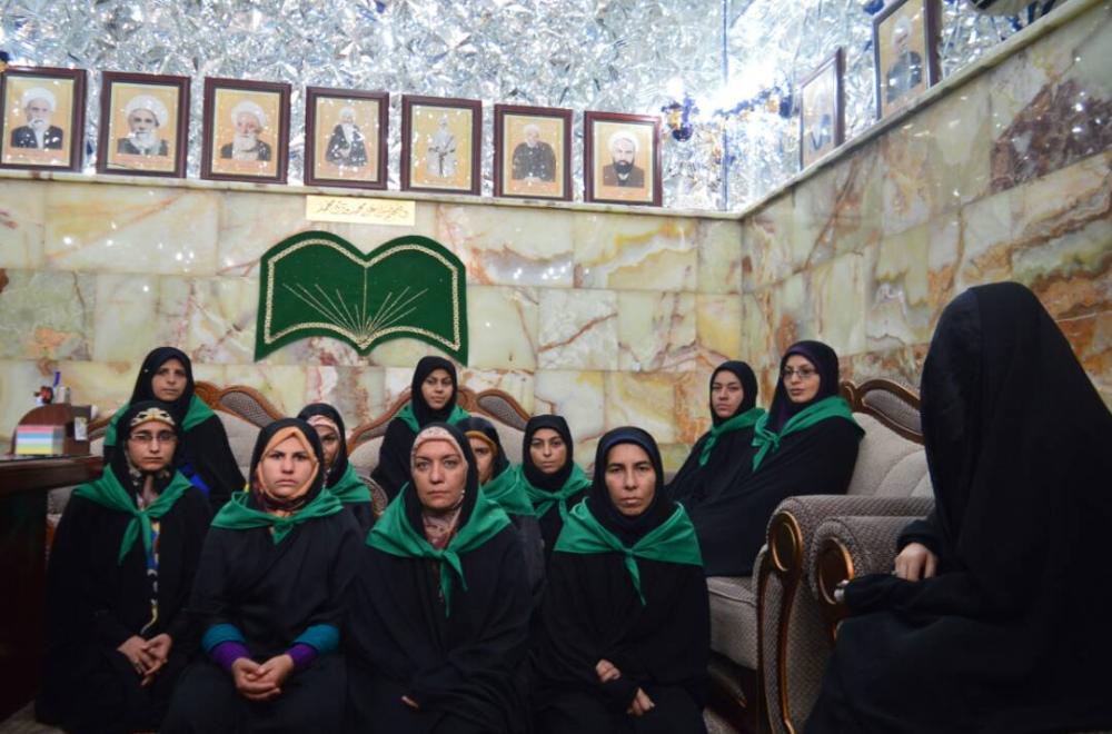 مؤسسة بيت الأحزان القرآنية من مدينة مازندران في ضيافة شعبة القرآن النسوية