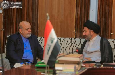 السفير الإيراني الجديد في العراق يتشرف بزيارة مرقد أمير المؤمنين(ع) ويلتقي بالأمين العام للعتبة العلوية المقدسة