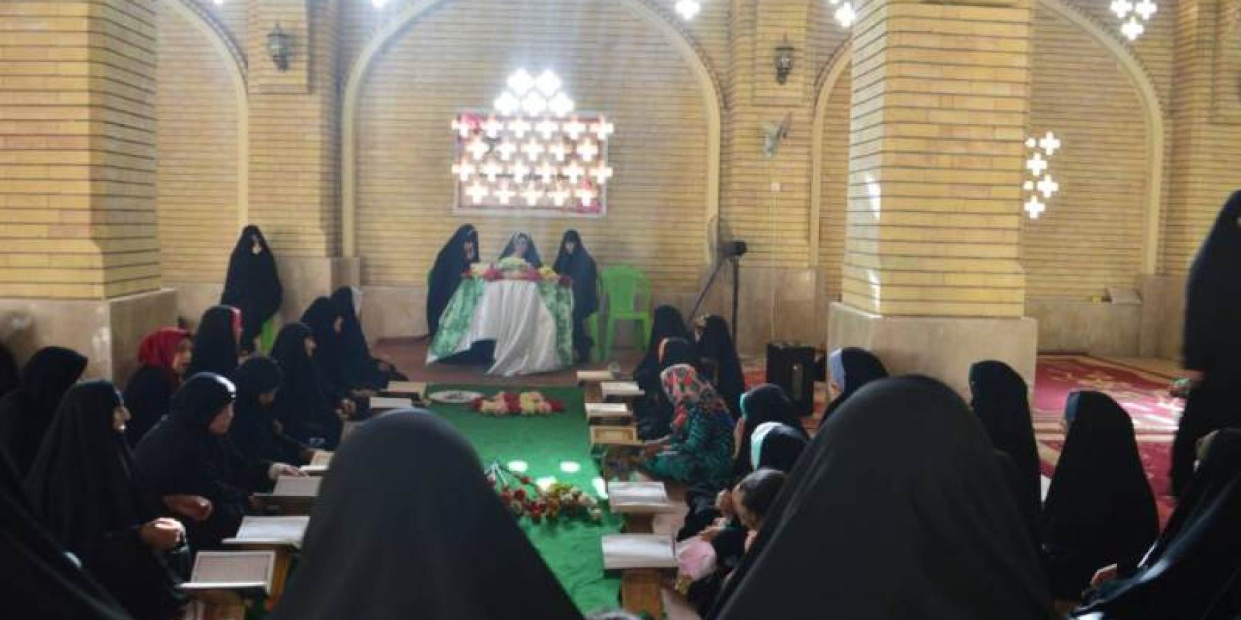 شعبة القرآن الكريم النسوية تقيم حفلا بهيجا بمناسبة ولادة الامام المنتظر في مسجد السهلة المعظم